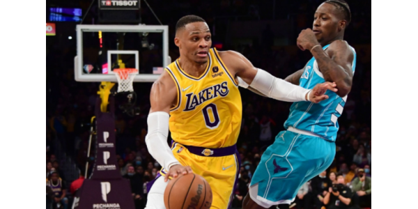 Los triples-dobles aún no pueden ganar para el seguro de los Ángeles Lakers